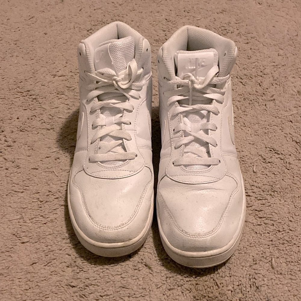 Nike high top men’s 10.5
